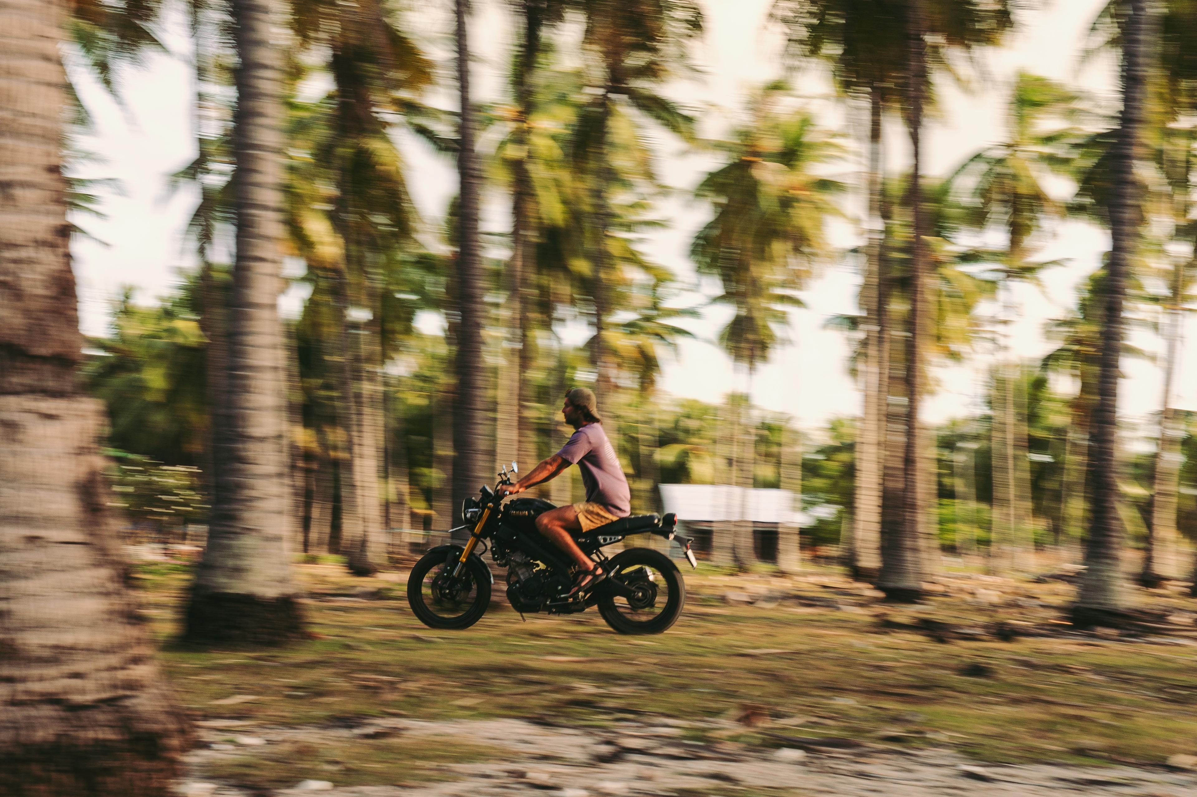 EXPLORE - Hikes, sunsets & hidden gems